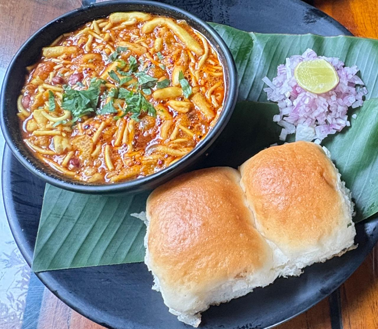 MISAL PAV